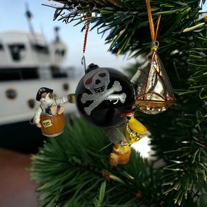Lot Of 4 Pirate Christmas Ornaments Sailboat 5” Black Skull & Crossbones 4”